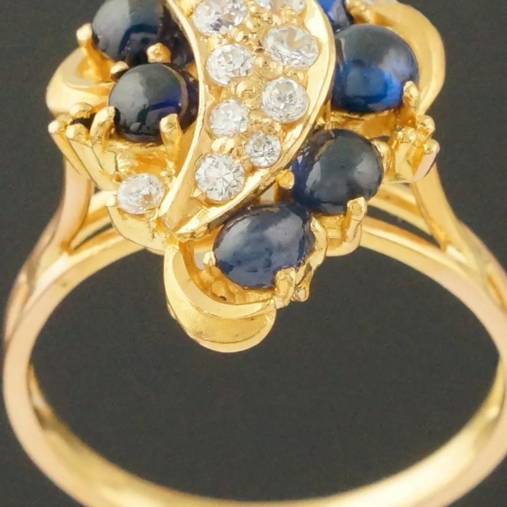 Solid 22 k Gold Blue Sapphire Cabochon Quartz Ring - Picture 8 of 16